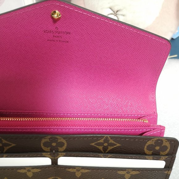 Louis Vuitton Sarah Classic mono wallet